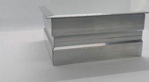 Narożnik zewnętrzny do listwy cokołowej ukrytej 13 mm